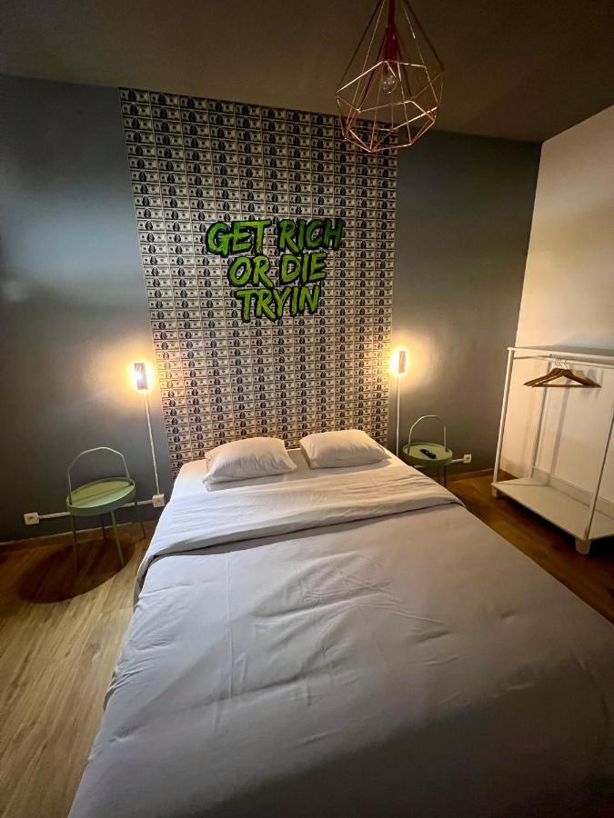 דירות מונס Capsule Casino - Jacuzzi - Billard - Netflix - Console & Jeux מראה חיצוני תמונה