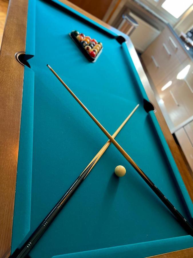 דירות מונס Capsule Casino - Jacuzzi - Billard - Netflix - Console & Jeux מראה חיצוני תמונה